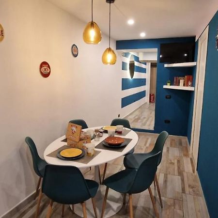 Blumon Guest House Napoli Esterno foto