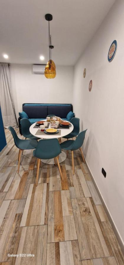 Blumon Guest House Napoli Esterno foto