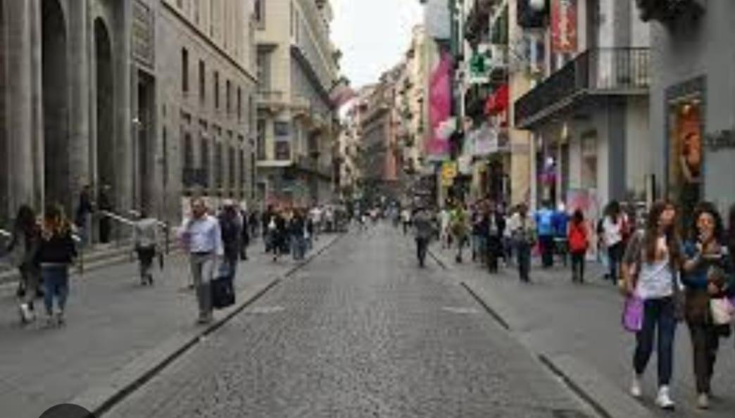 Blumon Guest House Napoli Esterno foto