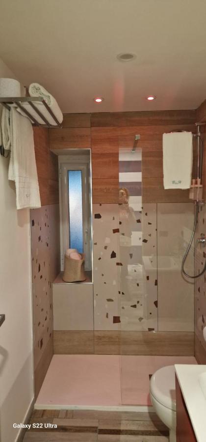 Blumon Guest House Napoli Esterno foto